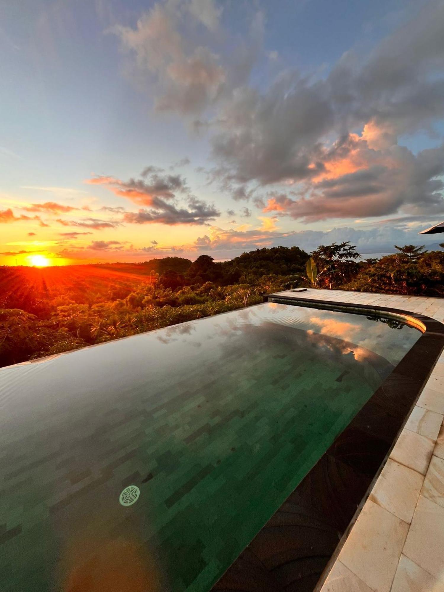 Kubuhill Sunset Bungalow Toyapakeh 外观 照片